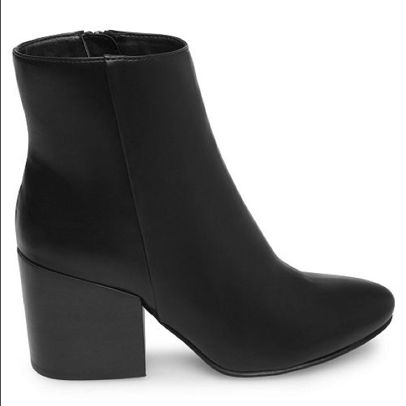 madden girl aaden block heel booties